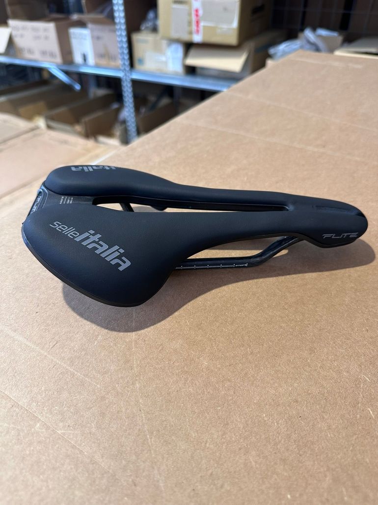 Used Selle Italia Flite SF Boost Carbon 2025 bike — image 1 of 4