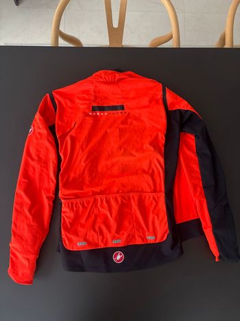 Used Castelli Alpha RoS 2 Jacket 2024 bike — image 5 of 6