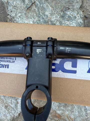 Brugt Bmc Fourstroke 01 Handlebar and Stem 2024 bike — billede 2 af 3