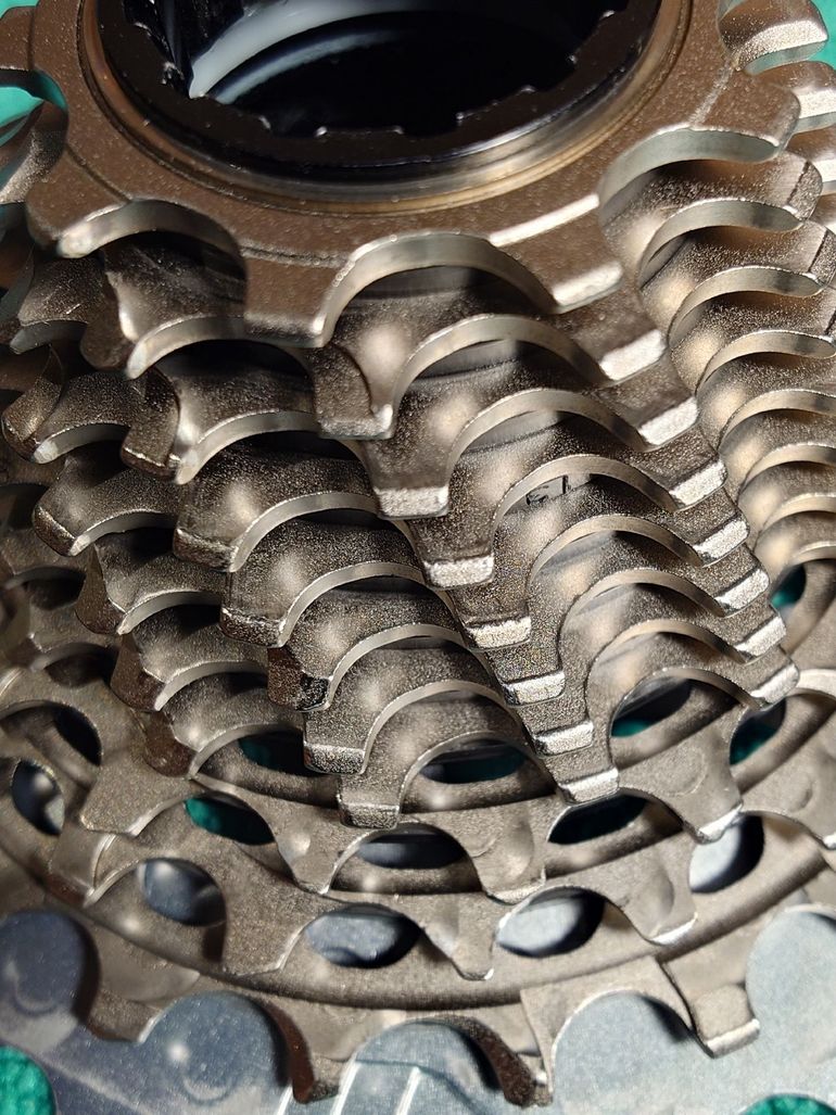 Used Sram RED AXS 12S 10-28T CS-XG-1290-D1 bike — image 2 of 3