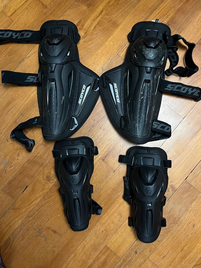 Used scoyco ginocchiere e gomitiere 2024 bike — image 1 of 3