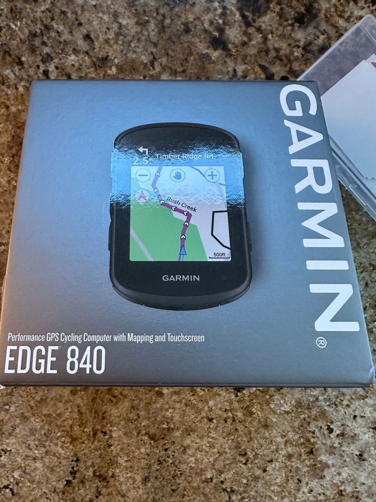 Used Garmin Edge 840 2025 bike — image 4 of 4
