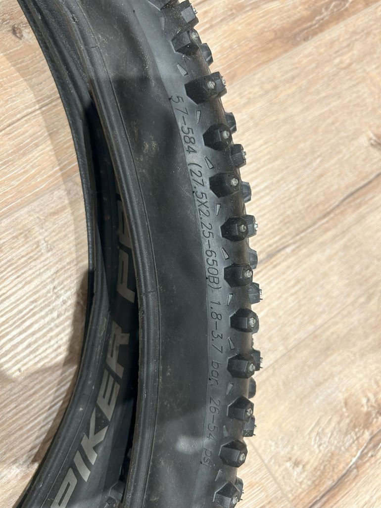 Brugt Schwalbe Ice Spiker Pro 27.5" x2 bike — billede 2 af 2