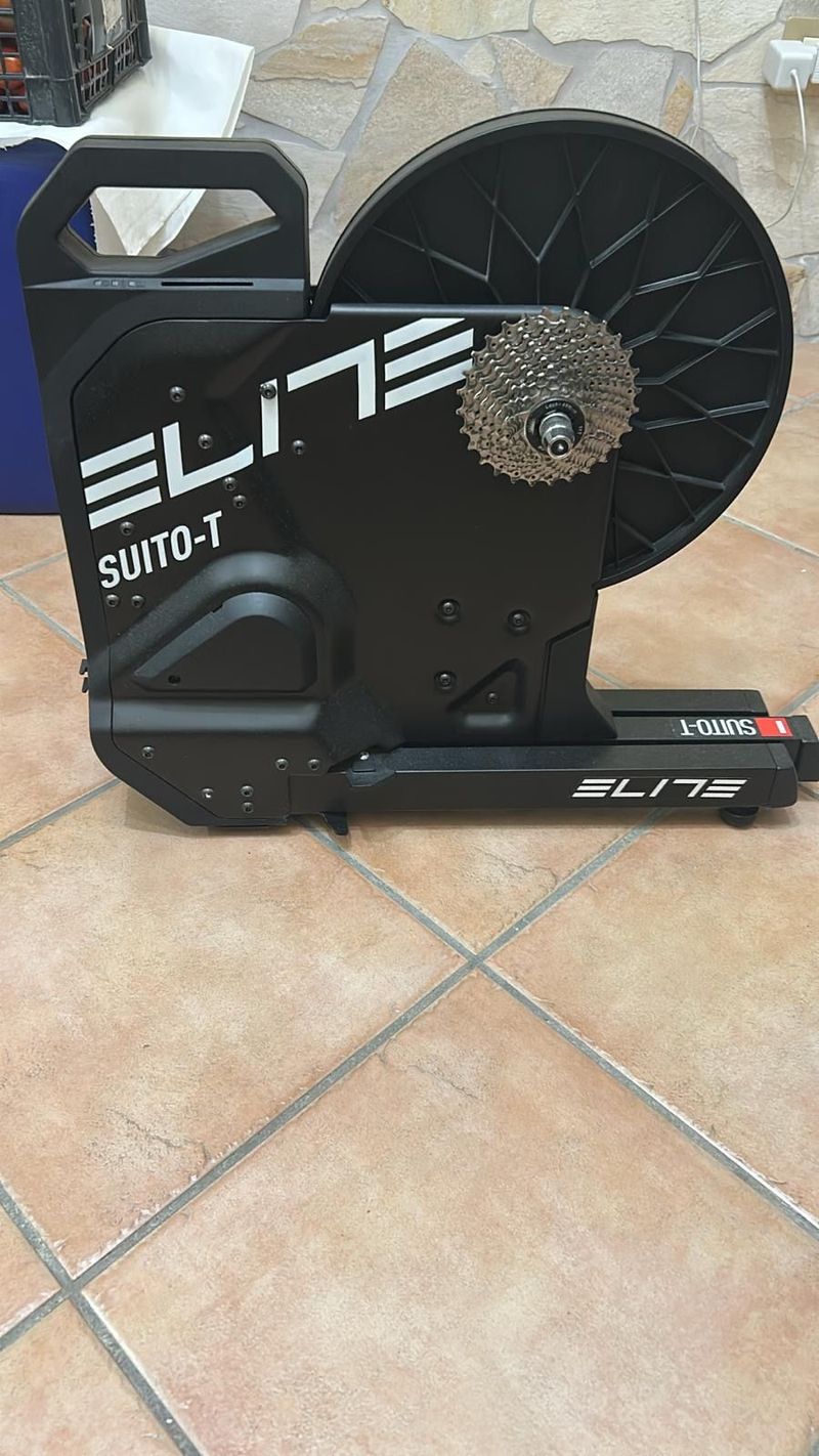 Elite SUITO T 2023 Fitness & Yoga usato
