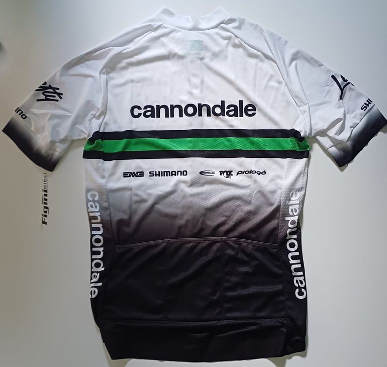 Used Cannondale Shimano CFR Replica Jersey bike — image 2 of 2