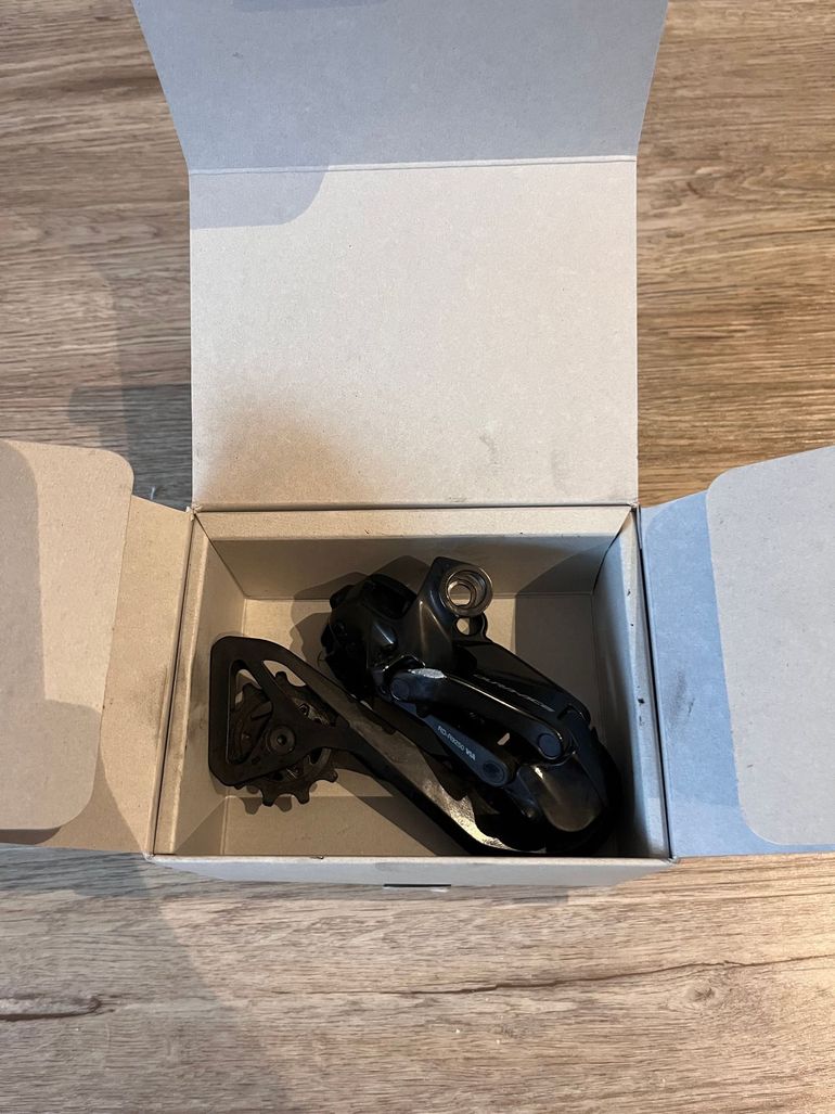 Used Shimano Shimano Dura Ace Di2 RD-R9250-D. 12-fach Schaltwerk 2024 bike — image 5 of 7