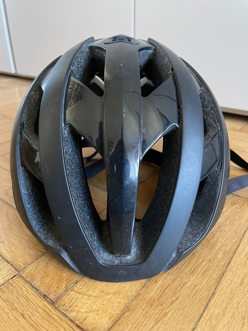 Used Lazer Genesis MIPS 2020 bike — image 3 of 5