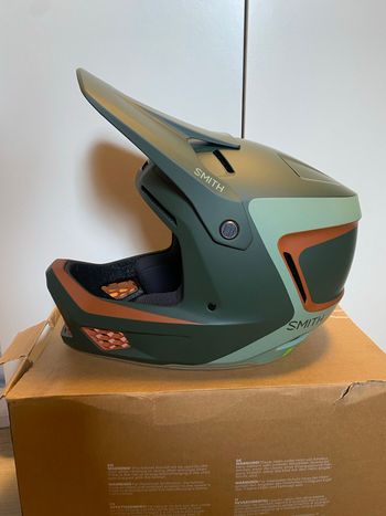 Used Smith Optics Casque Intégral Smith Hardline Mips Noir/Khaki 2025 bike — image 2 of 3