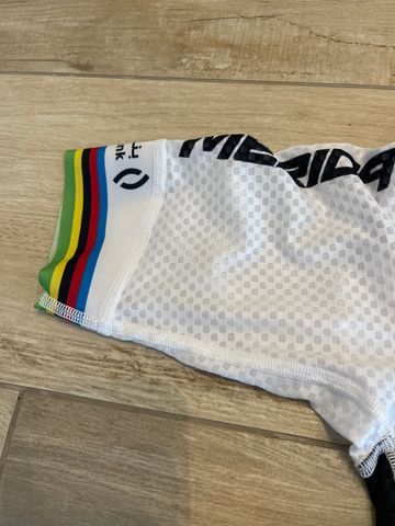 Brugt BAHRAIN VICTORIUS Autografata Matej Mohoric 2023 bike — billede 8 af 16