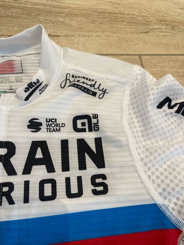 Brugt BAHRAIN VICTORIUS Autografata Matej Mohoric 2023 bike — billede 6 af 16