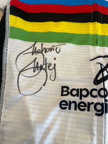Brugt BAHRAIN VICTORIUS Autografata Matej Mohoric 2023 bike — billede 12 af 16