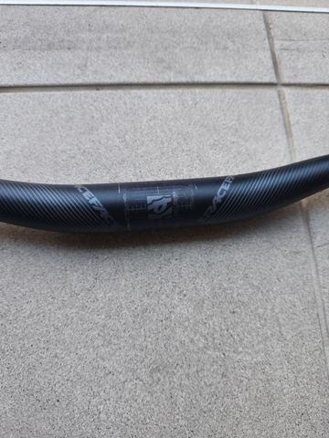 Race Face Cintre Handlebar Affect 2023 Cockpit usato