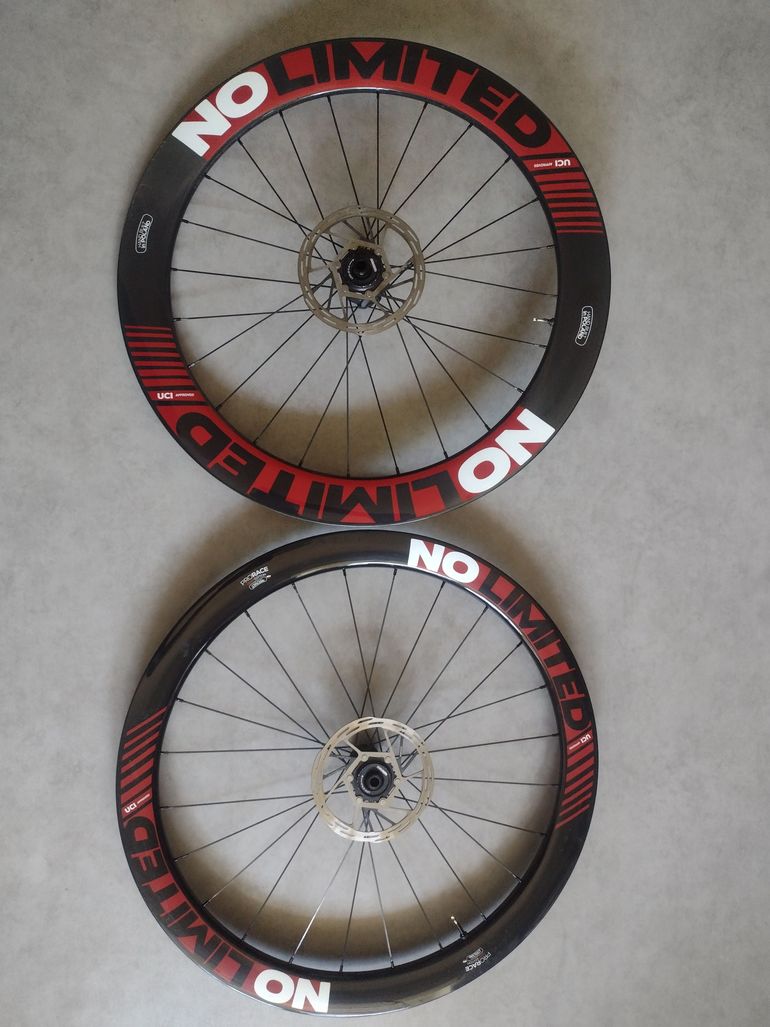 Brugt No limited whellset tlr disc 2023 bike — billede 1 af 5
