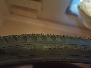 Specialized trigger pro 700x38 2024 Tyres & Tubes de segunda mano