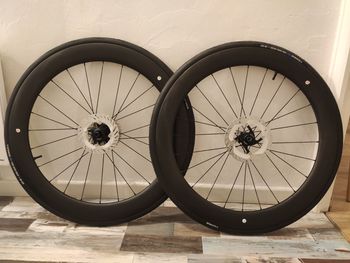 Brugt Syncros Capital 1.0 Carbon 60mm 2025 bike — billede 3 af 3