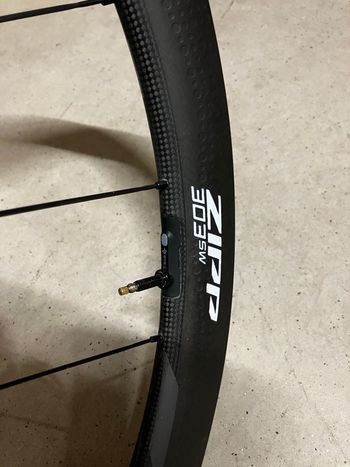 Used Zipp Zipp 303 SW 2025 bike — image 4 of 4
