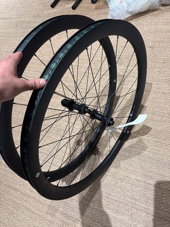 Używany Syncros Capital 1.0s 40 Wheelset bike — zdjęcie 2 z 7