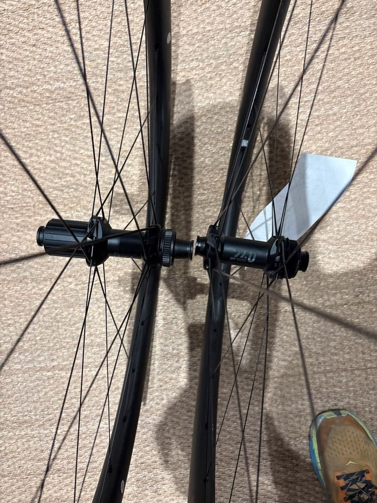 Używany Syncros Capital 1.0s 40 Wheelset bike — zdjęcie 3 z 7