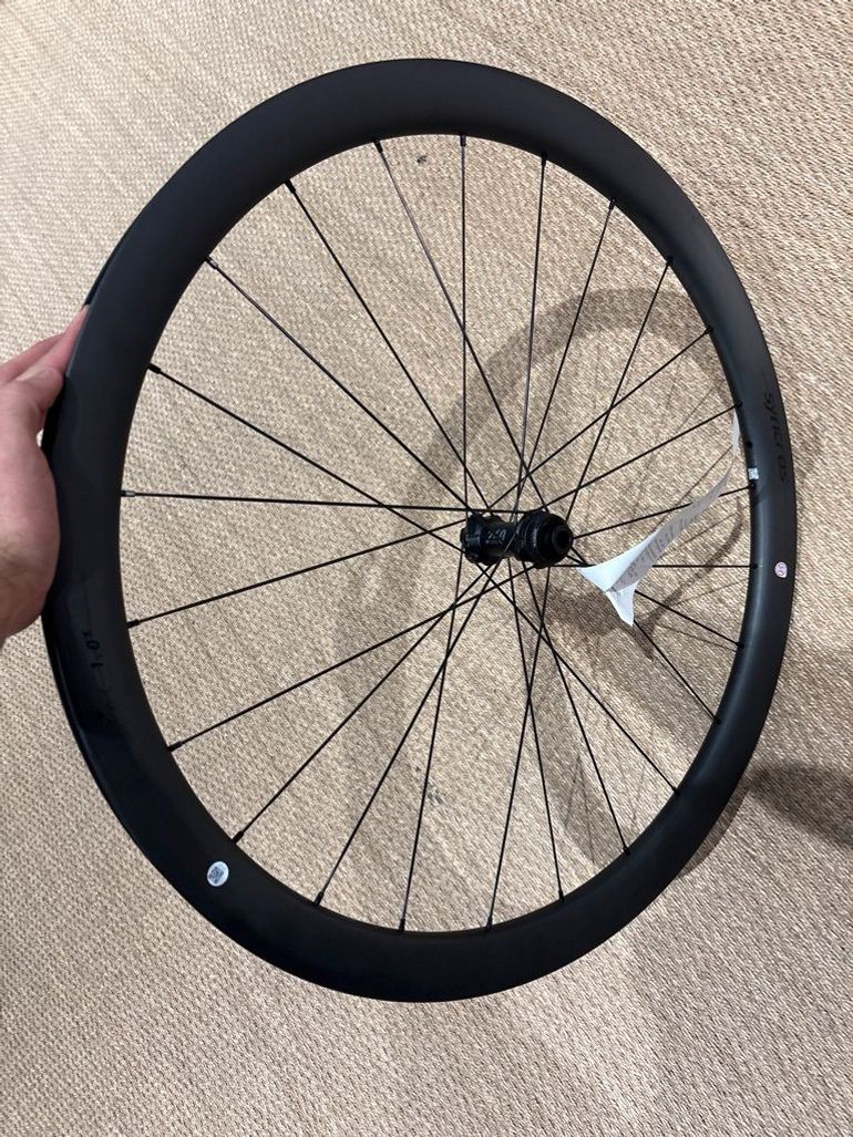 Używany Syncros Capital 1.0s 40 Wheelset bike — zdjęcie 7 z 7