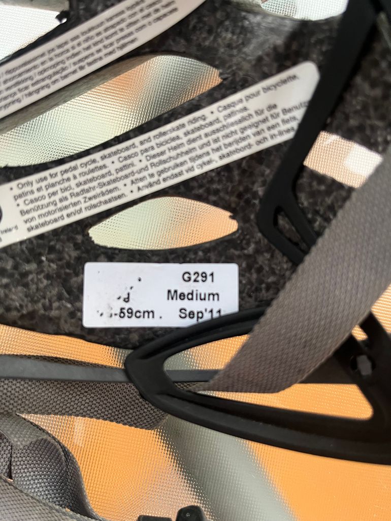 Used Giro [Model Name] 2011 bike — image 5 of 5