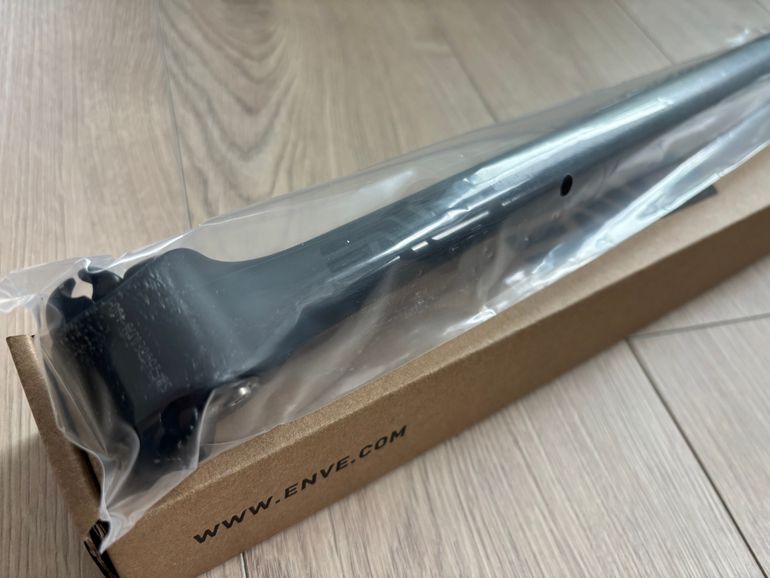 Used Enve ENVE Melee & Fray 0mm Offset Seatpost bike — image 2 of 3