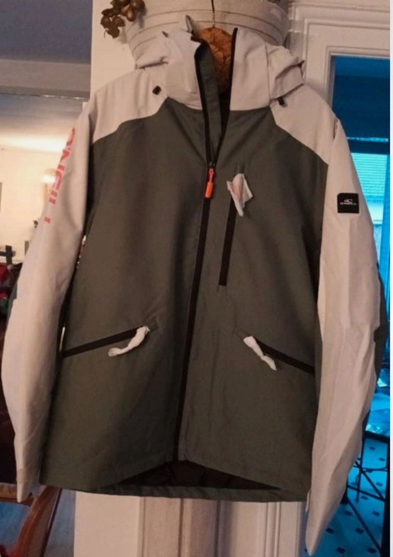 Used O’Neill Veste de ski o'neill taille s neuve 2024 bike — image 1 of 6