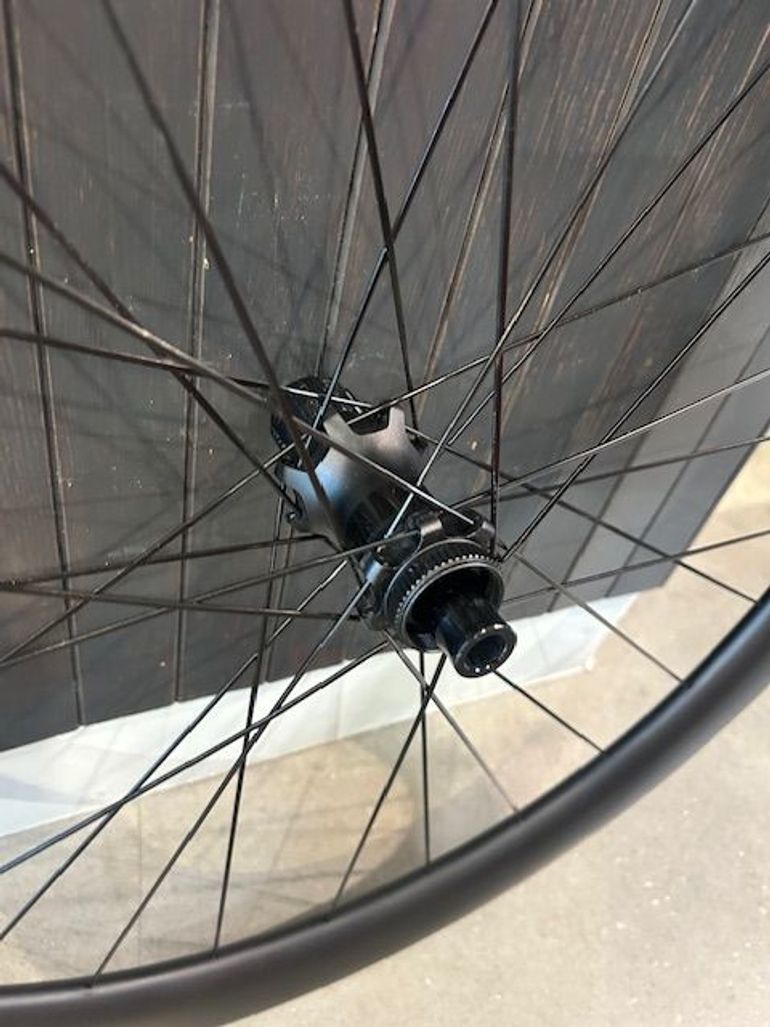 Brugt BMC CRD-501 Carbon Wheelset 2025 bike — billede 3 af 10