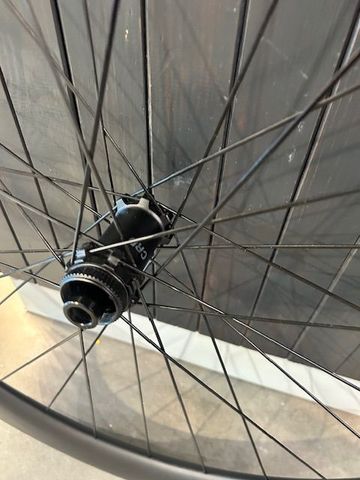 Brugt BMC CRD-501 Carbon Wheelset 2025 bike — billede 4 af 10