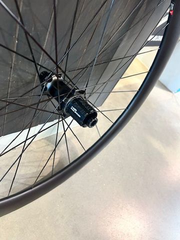 Brugt BMC CRD-501 Carbon Wheelset 2025 bike — billede 10 af 10
