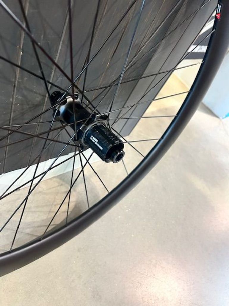Brugt BMC CRD-501 Carbon Wheelset 2025 bike — billede 10 af 10