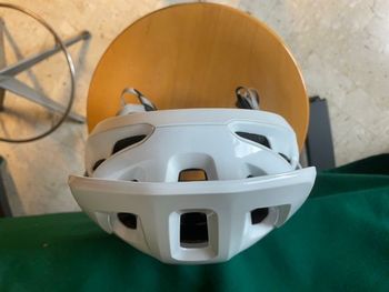 Used Specialized Tactic 4 Helmet Large bike — image 5 of 6