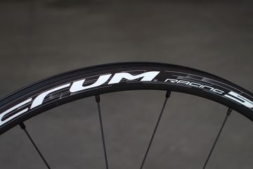 Brugt Fulcrum Racing 5 DB 700c Wheelset bike — billede 2 af 8