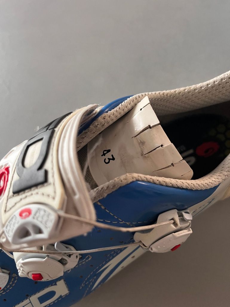 Used Sidi Wire Carbon 43 bike — image 4 of 4