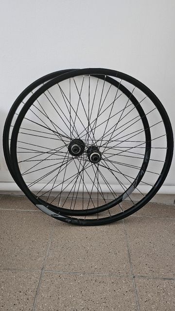 Gebrauchtes Ktm rival 26 29" 2025 Wheels