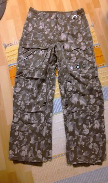 Used Quiksilver Camp Snowboarding Pants Wintersport Clothing