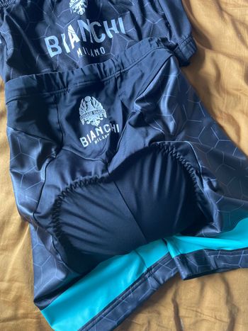 Used Bianchi maillot et cuissardes bike — image 6 of 7