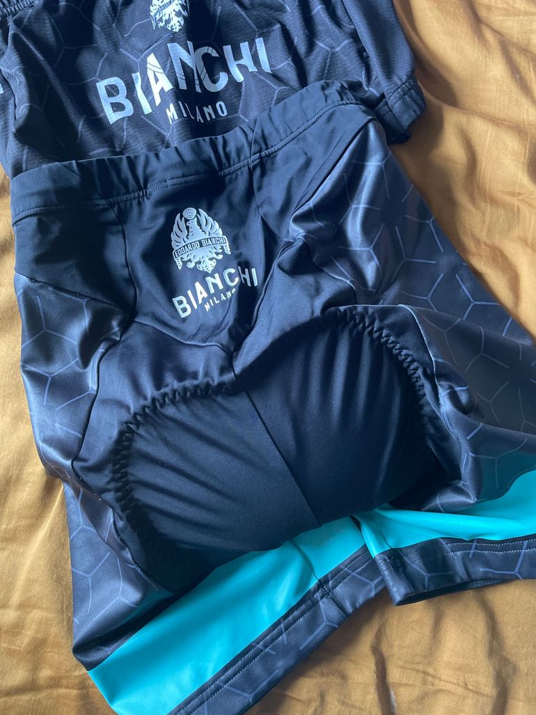 Used Bianchi maillot et cuissardes bike — image 6 of 7