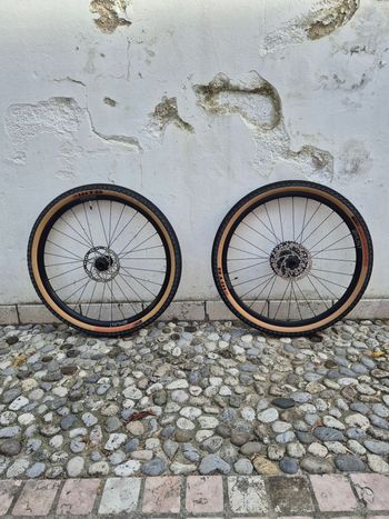 Hunt, 650B Adventure Sport Disc Wheelset