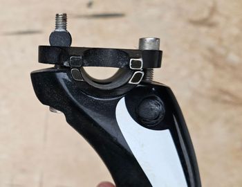 Used Pinarello tige de selle en carbone bike — image 3 of 4
