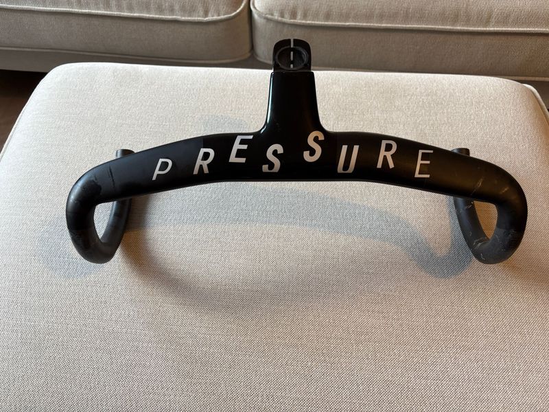 Cinelli Pressure Lenker XL Schwarz 2024 Cockpit d'occasion