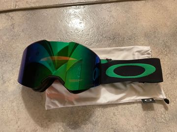 Used Oakley Skibrille 2019 bike — image 1 of 3