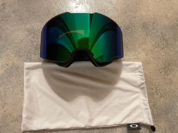 Used Oakley Skibrille 2019 bike — image 3 of 3