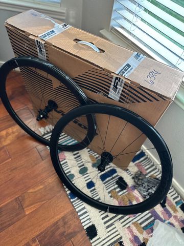 Used Vision Merton 45 SL 2024 bike — image 2 of 7