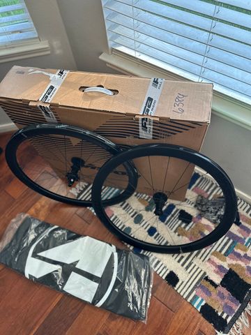 Used Vision Merton 45 SL 2024 bike — image 1 of 7