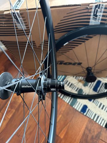 Used Vision Merton 45 SL 2024 bike — image 3 of 7