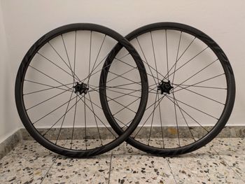 Used Zipp 202 Firecrest Carbon 2020 Wheels