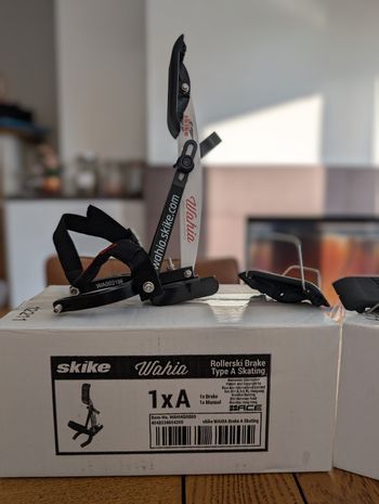Used skike Skike Freins Ski-Roues/Rollerskis Brakes 2025 bike — image 2 of 3