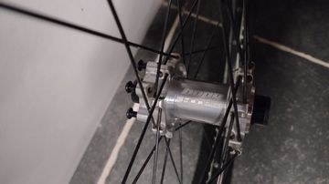 Tweedehands Hope Front Wheel 27.5" 2020 bike — afbeelding 3 van 12