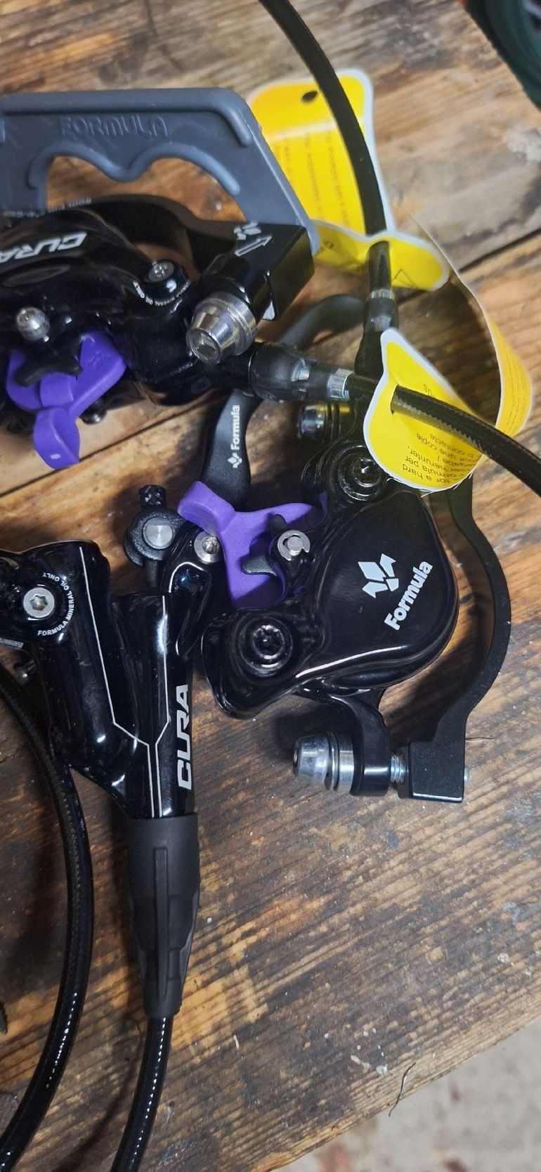 Formula Set freni Formula Cura pistoncini NUOVI 2025