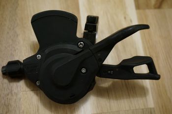 Used Shimano Shimano Deore Rear Shifter 11-speed bike — image 4 of 5